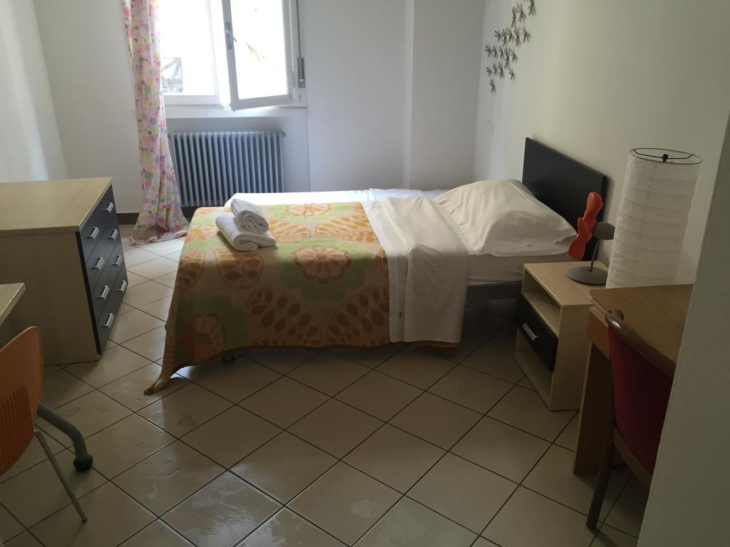 Appartamenti Ponte Vecchio Φλωρεντία Δωμάτιο φωτογραφία